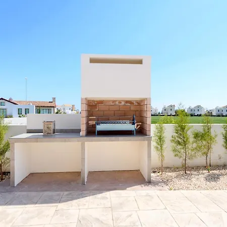 Villa Kymma #16 *