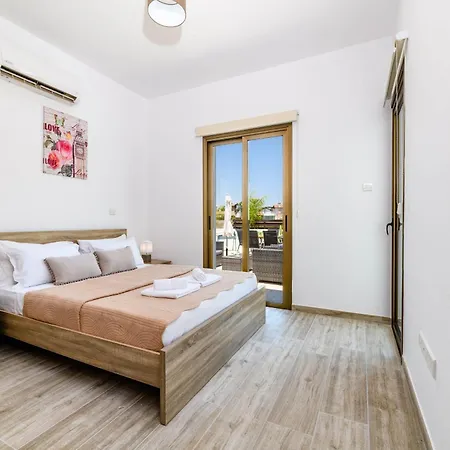 Villa Kymma #16 *