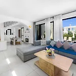 Kymma #16 * Ayía Nápa